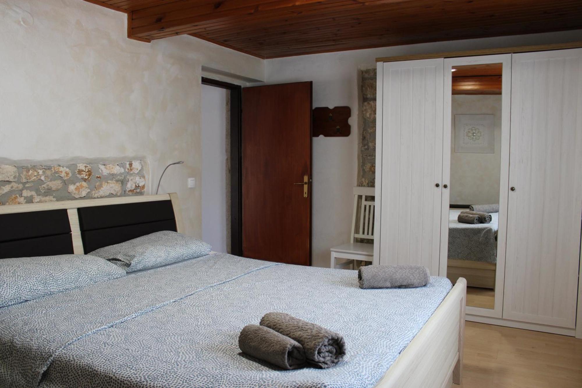 Bokalu With Private Pool Διαμέρισμα Πόρετς Εξωτερικό φωτογραφία